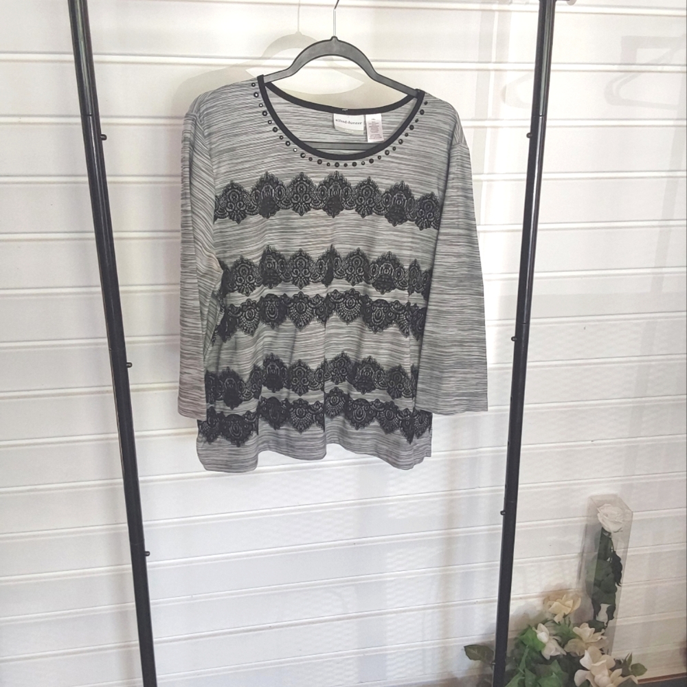 Alfred Dunner Gray and Black Lace Women's Top Size PXL